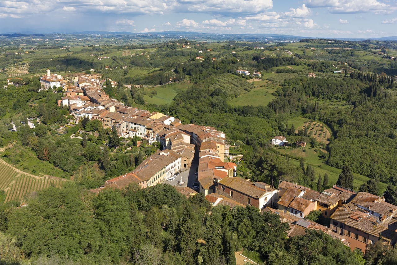 Visitez la ville de San Miniato en Italie, située dans la province de Pise en Toscane.