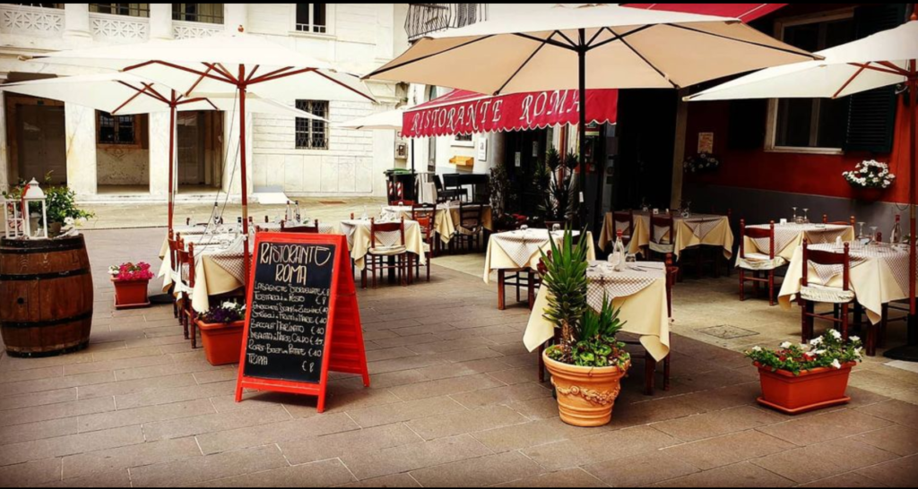 Le restaurant Roma à Carrare est reconnu pour sa cuisine traditionnelle et authentique